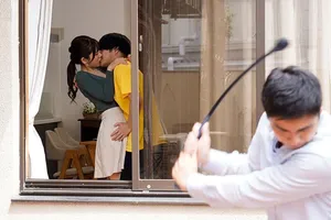 Cô gái nổi tiếng trên mạng lai cao 1,73 mét, có vòng eo thon, ngực lớn và đôi chân dài, thật đáng tiếc nếu bỏ lỡ cô ấy...
