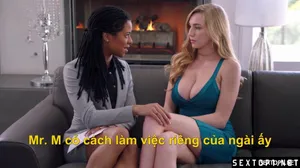 Ép em nhân viên vú to quảng cái bikini
