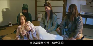 Khi cô ấy mở mắt ra, tôi đã đụ cái lỗ đít và cái lồn béo của cô ấy