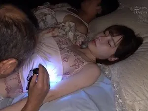 Tôi đã chịch ghệ của bà xã, trong khi cô ấy đi vắng