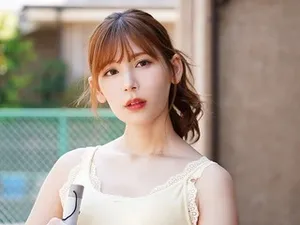 Dí người yêu của anh trai từ phía sau khi tình cờ nhìn thấy chị ấy thủ dâm trong chuyến về quê